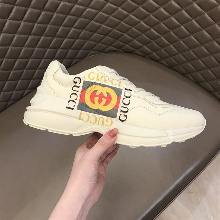 Gvc*1 RHYTON LOGO PRINT LOW TOP LEATHER TRAINERS GCC009