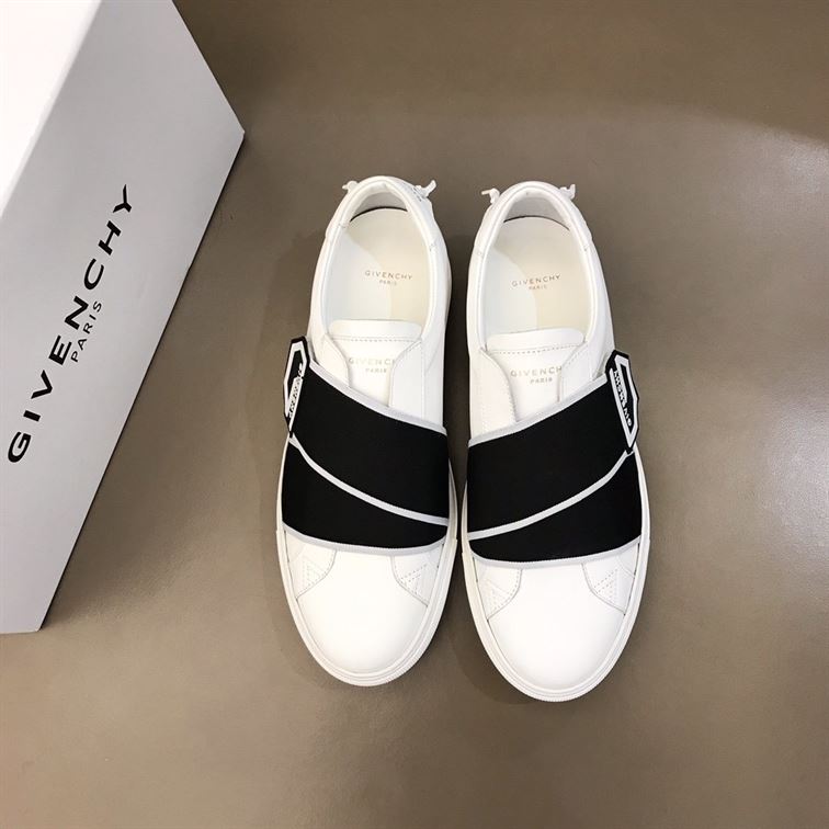 GIVENCHY ELASTICATED LOGO STRAP SNEAKERS GVC004