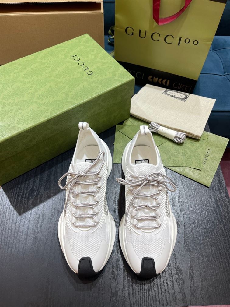 Gvc*1 RUN SNEAKER GCC104