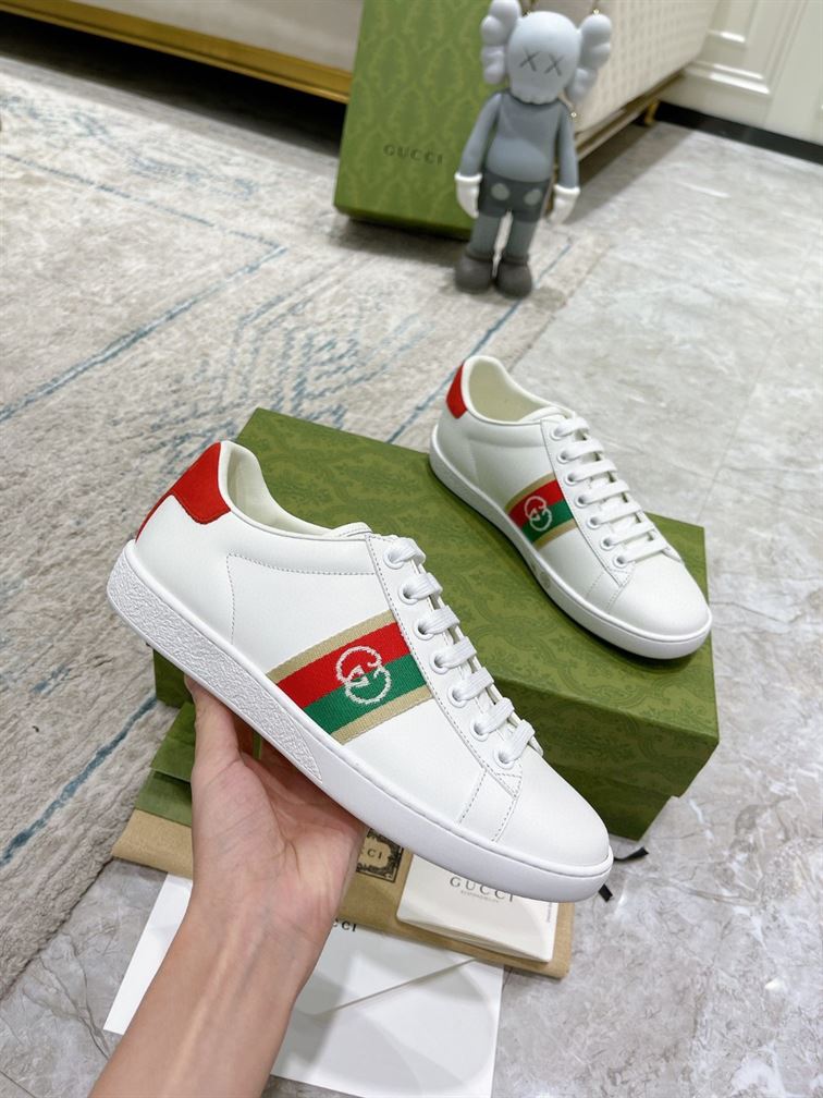 Gvc*1 Dupes Shoes INTERLOCKING G SNEAKERS GCC092