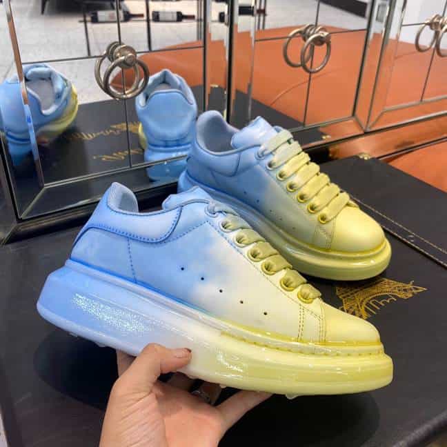 A1exa*der Mcqv*en SNEAKER AM18