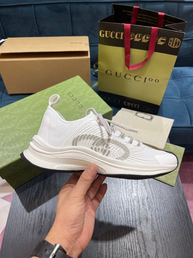 Gvc*1 RUN SNEAKER GCC104