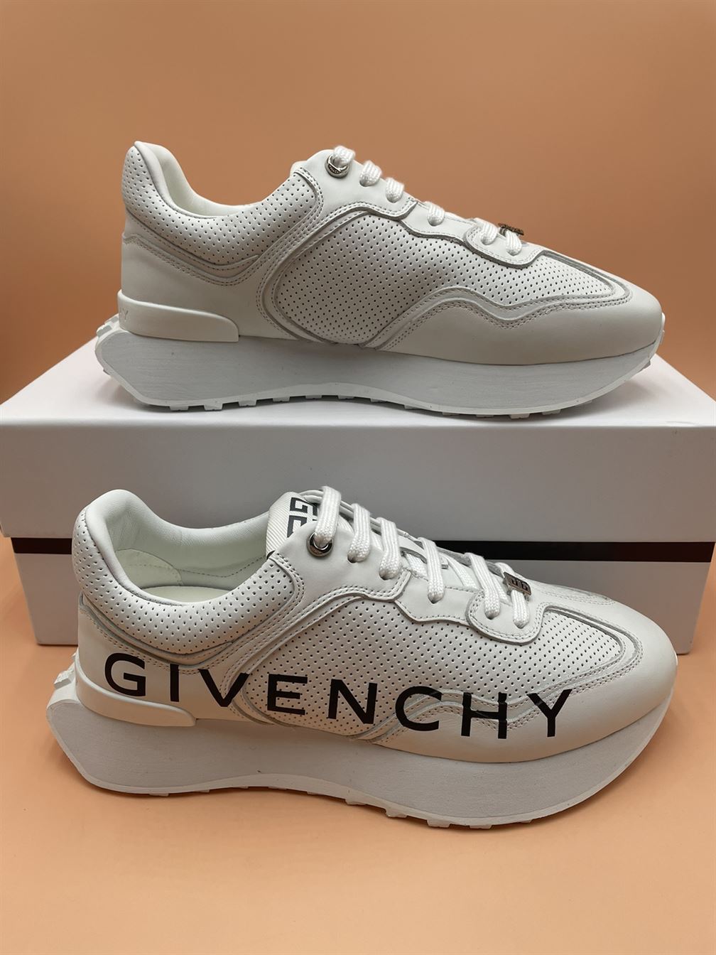 GIVENCHY RUNNER SNEAKERS IN PERFORATED LEATHER GVC006