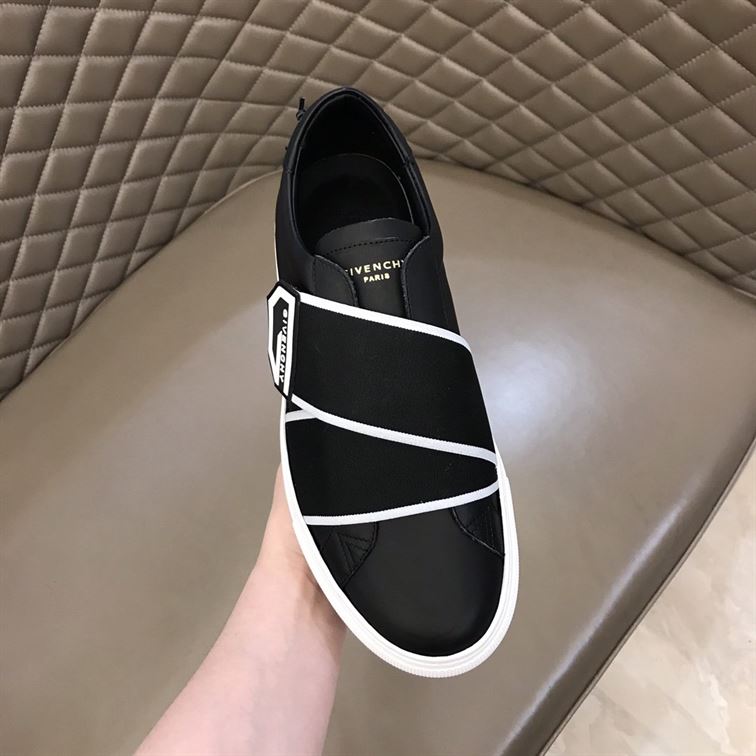 GIVENCHY ELASTICATED LOGO STRAP SNEAKERS GVC005