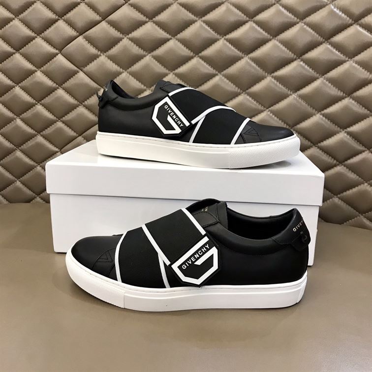 GIVENCHY ELASTICATED LOGO STRAP SNEAKERS GVC005
