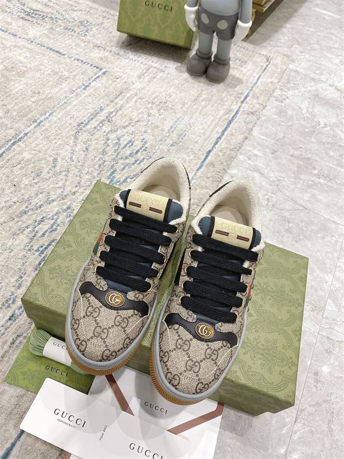 Gvc*1 MEN S SCREENER SNEAKER IN BEIGE AND EBONY GG Svp*me GCC055