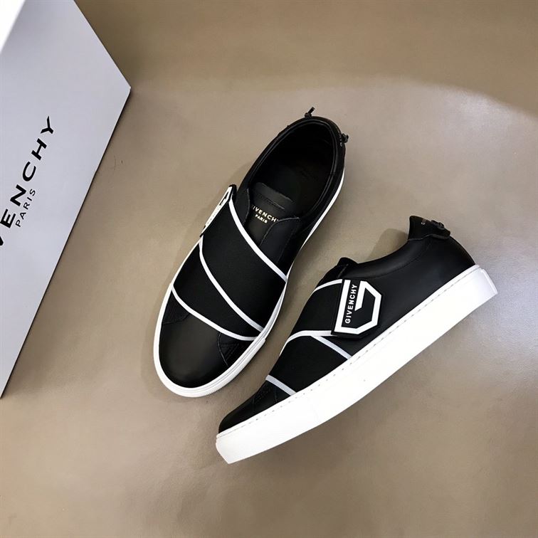 GIVENCHY ELASTICATED LOGO STRAP SNEAKERS GVC005