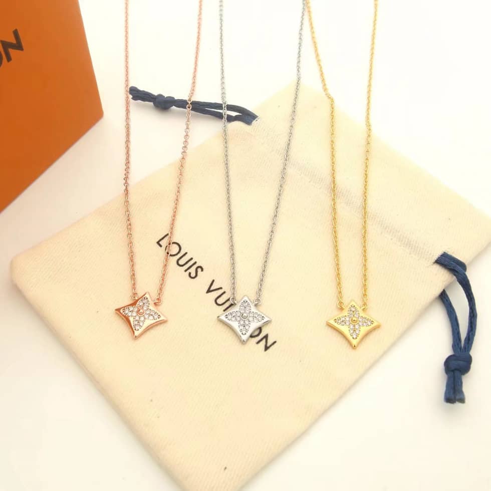 7 Star L0vis Vvtt0n Necklace