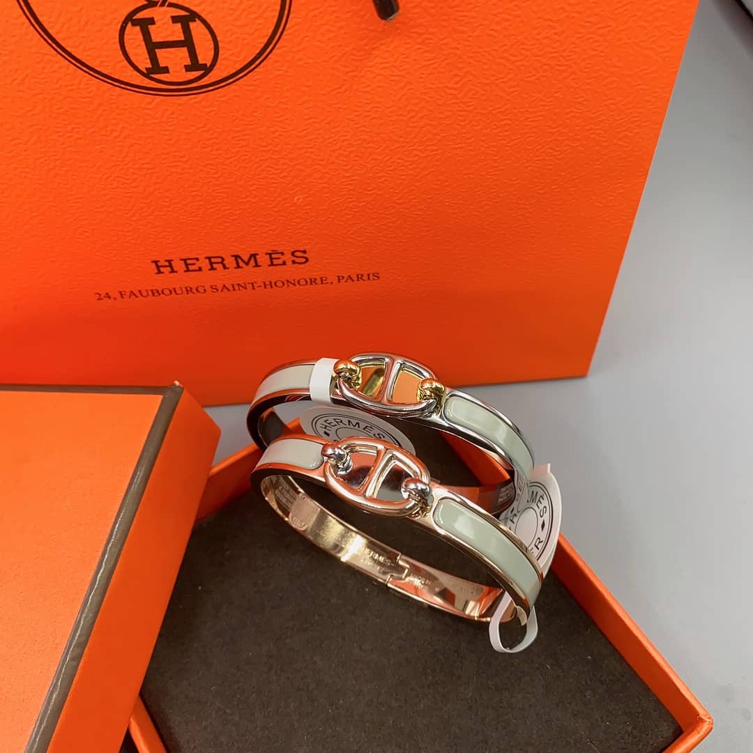 Fake H**me5 Logo Bracelet