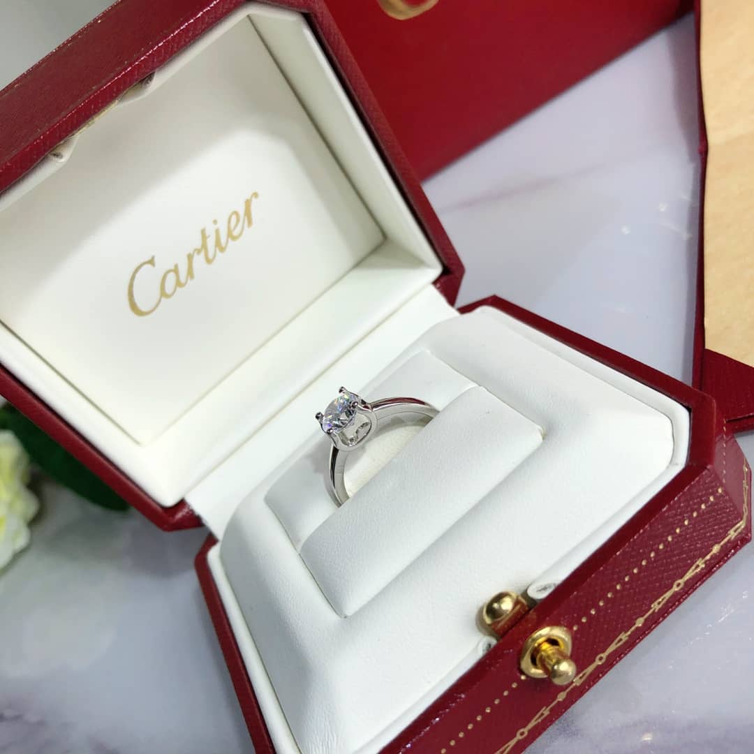 Ca*t1er Dupe Ring