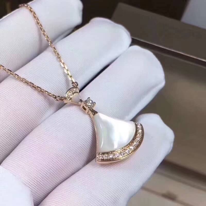 Designer Bv1g*ai Classic Necklace