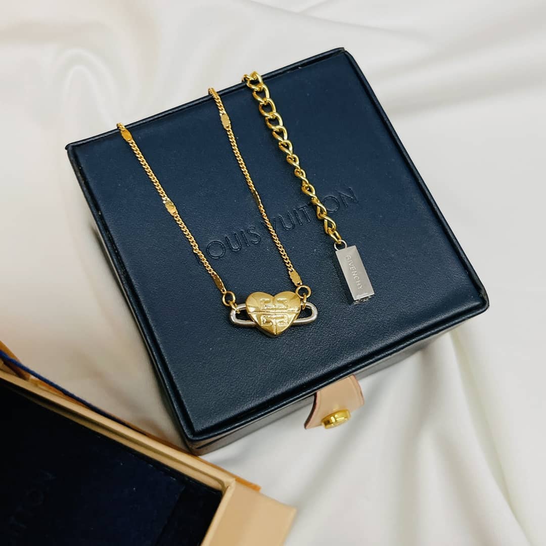 Cheap L0vis Vvtt0n Necklace