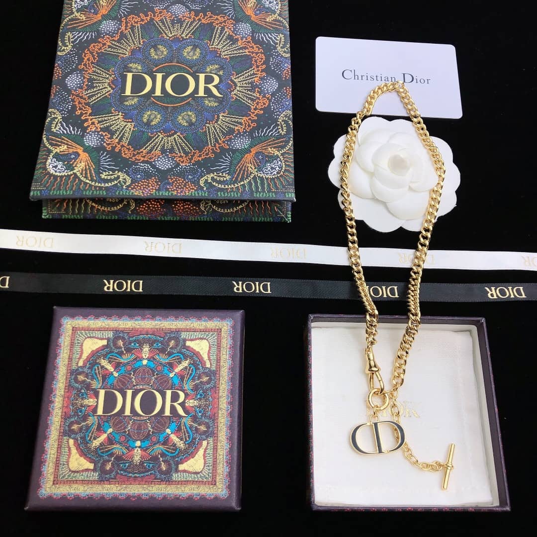 Designer Chr1st1an D10r Classic Necklace