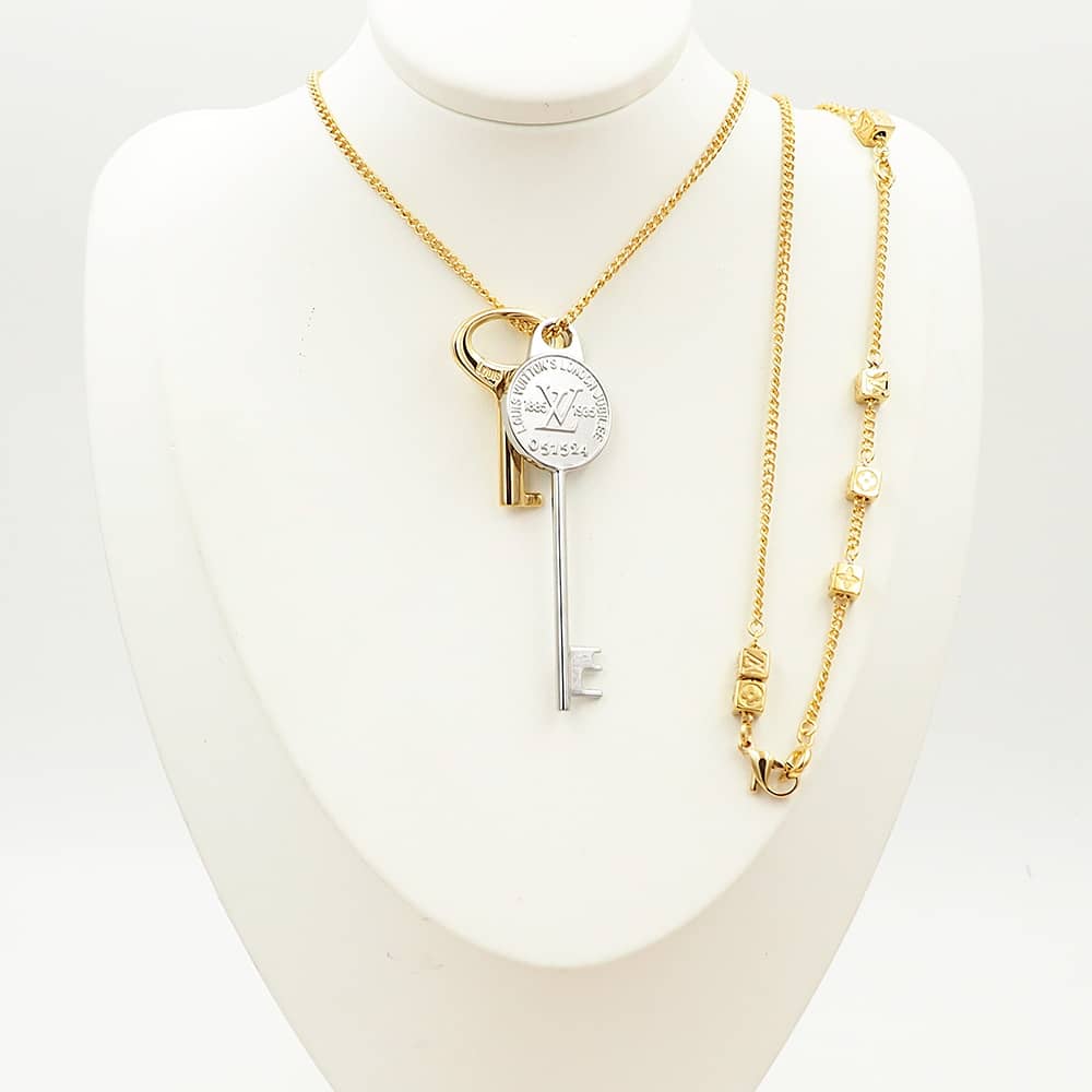 Best L0vis Vvtt0n Classic Necklace
