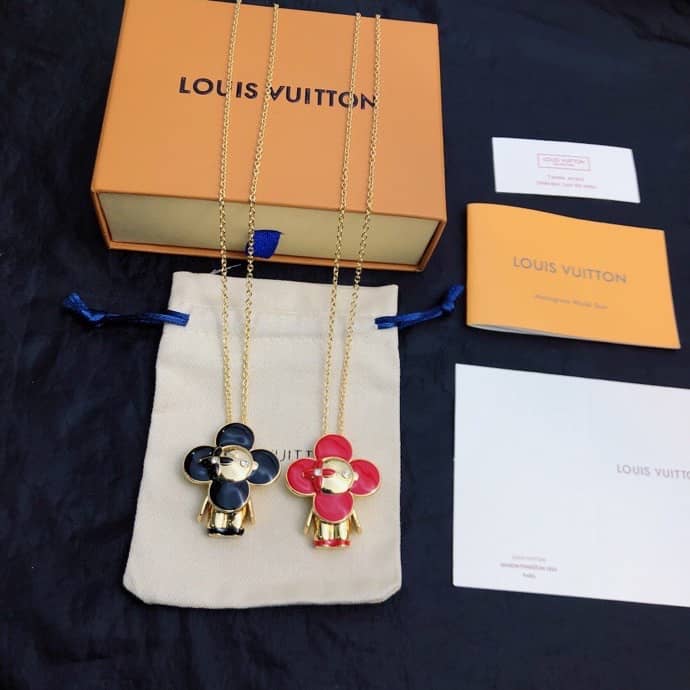 Wholesale L0vis Vvtt0n AAA+ Necklace