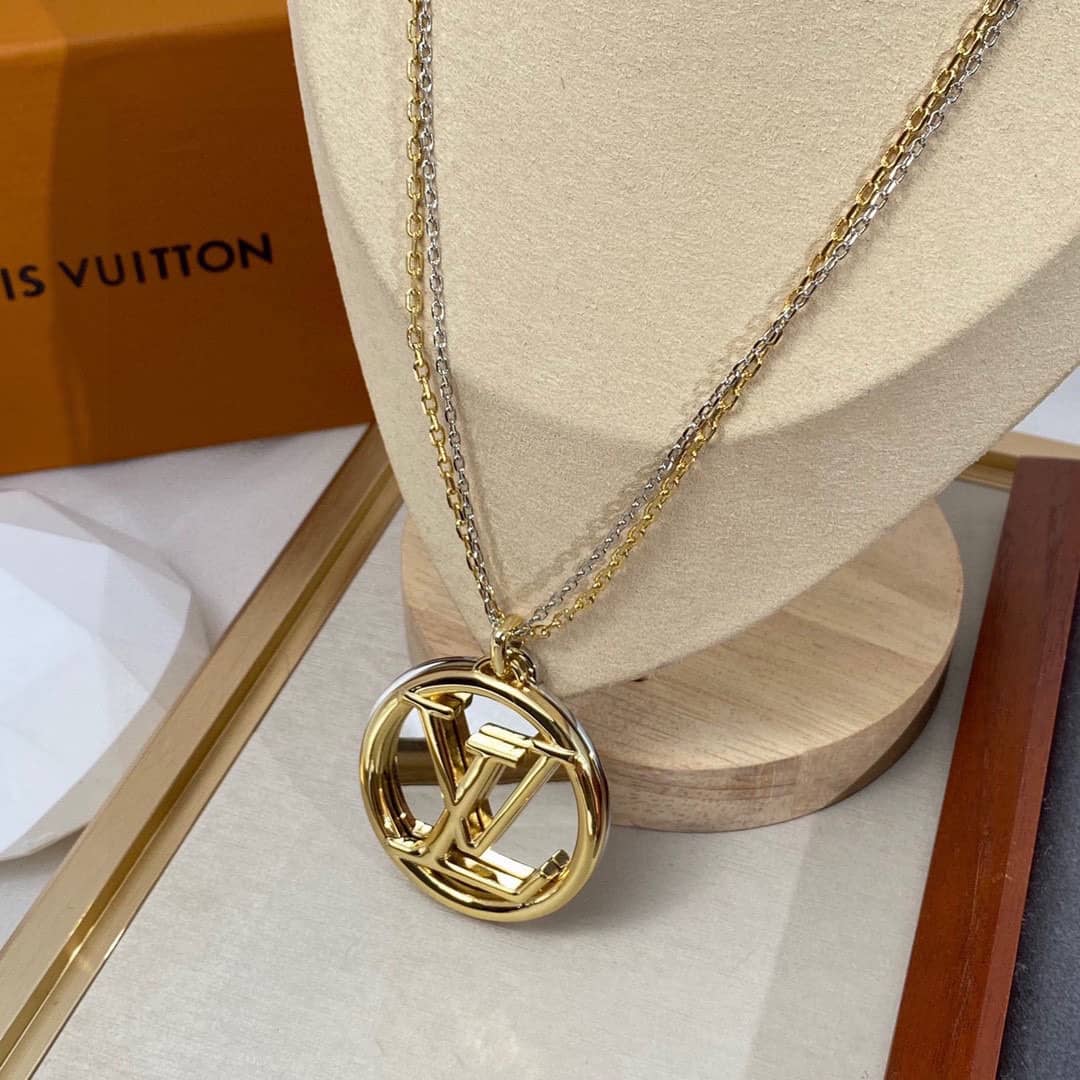 Wholesale L0vis Vvtt0n AAA+ Necklace