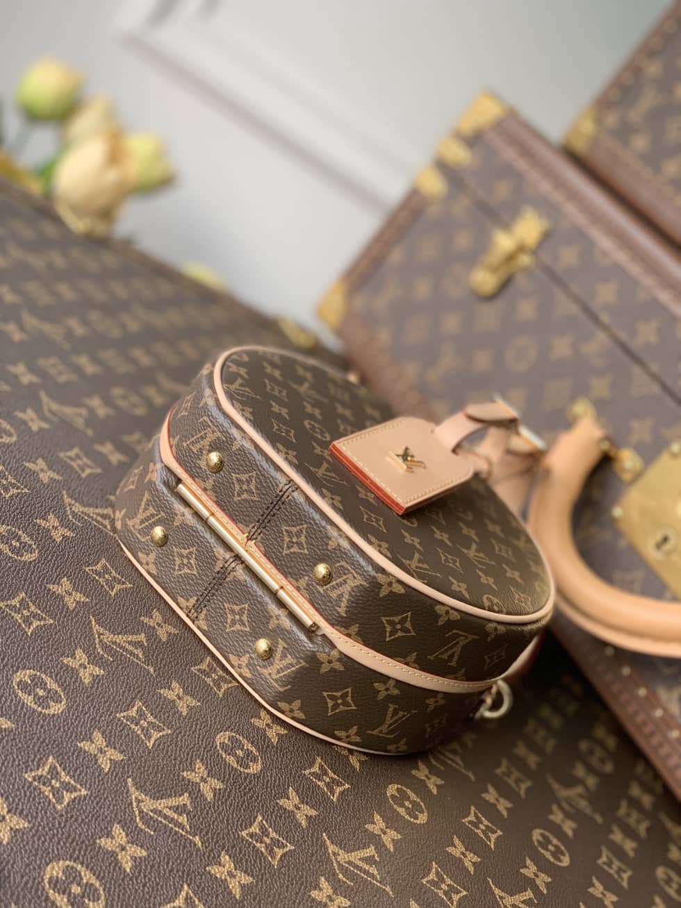 Best Replica L0vis Vvtt0n Monogram Petite Boite Chapeau PM M43514 Replica Crossbody Bag(ColaReps)