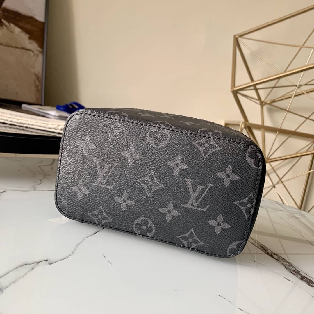 L0vis Vvtt0n Packing Cube PM Monogram Canvas Replica Bag Black M43688