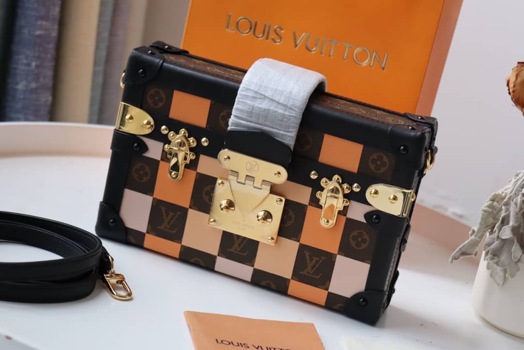 L0vis Vvtt0n Petite Malle Monogram Canvas Replica Bag Orange M40273