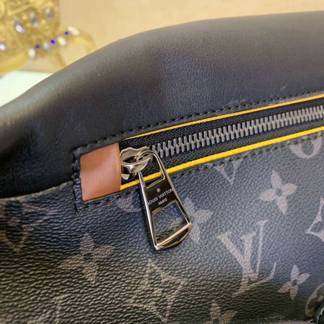 LV Bum Bag Dupe Monogram Eclipse Discovery M45220