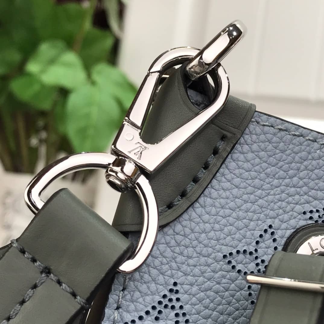 L0vis Vvtt0n Mahina Muria Replica Handbag Blue Gray M55801