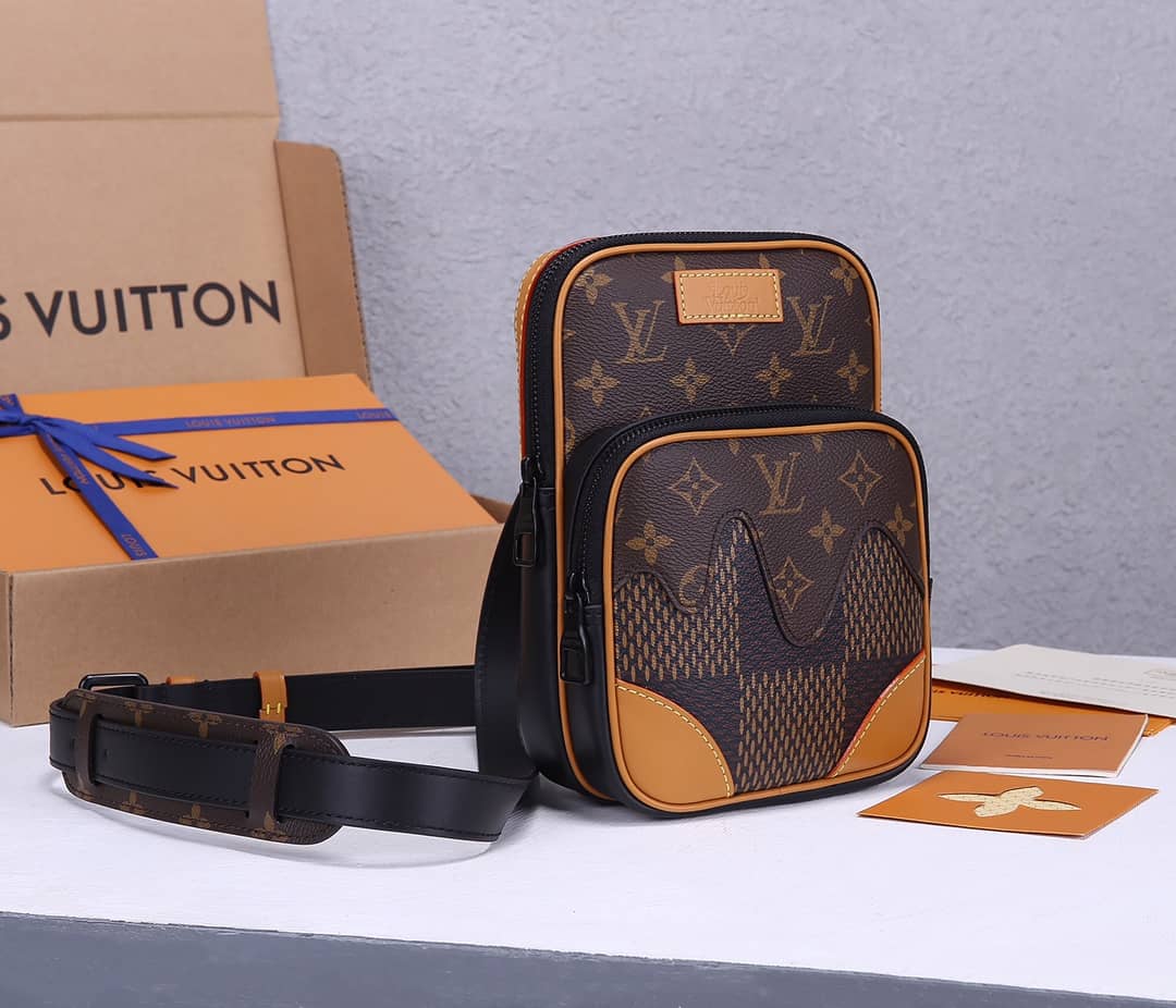 L0vis Vvtt0n Nigo Amazone Sling Bag N40379 Replica Shoulder Bag