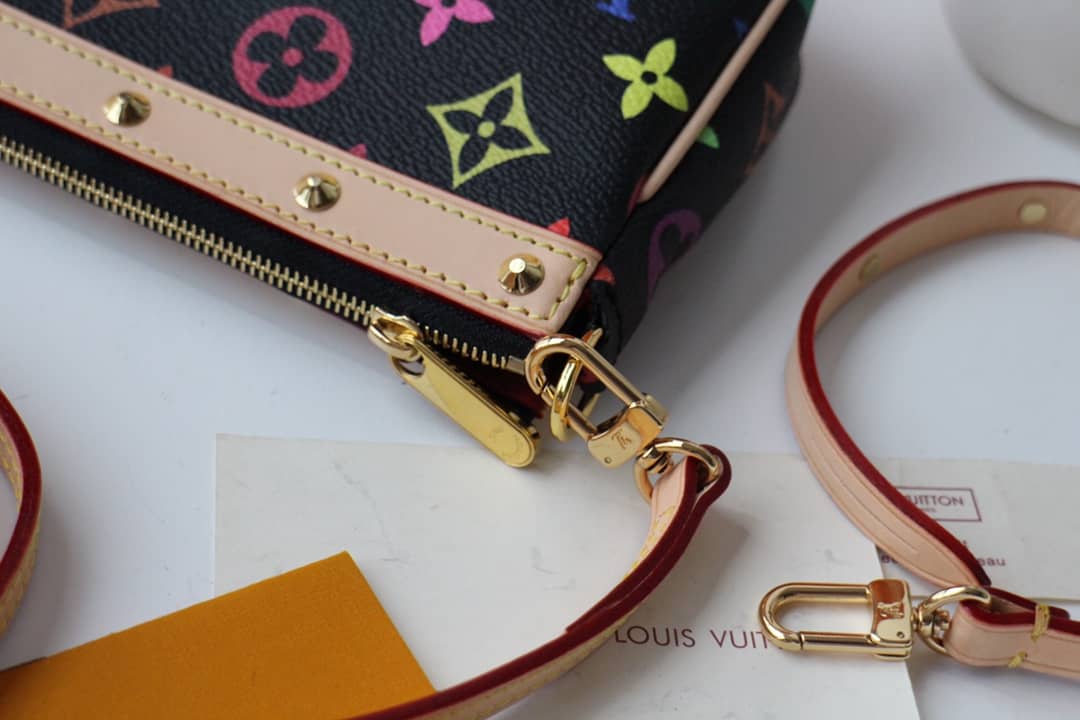 L0vis Vvtt0n Pochette Dupe Monogram Multi Accessoires Replica Pouch Black M92649