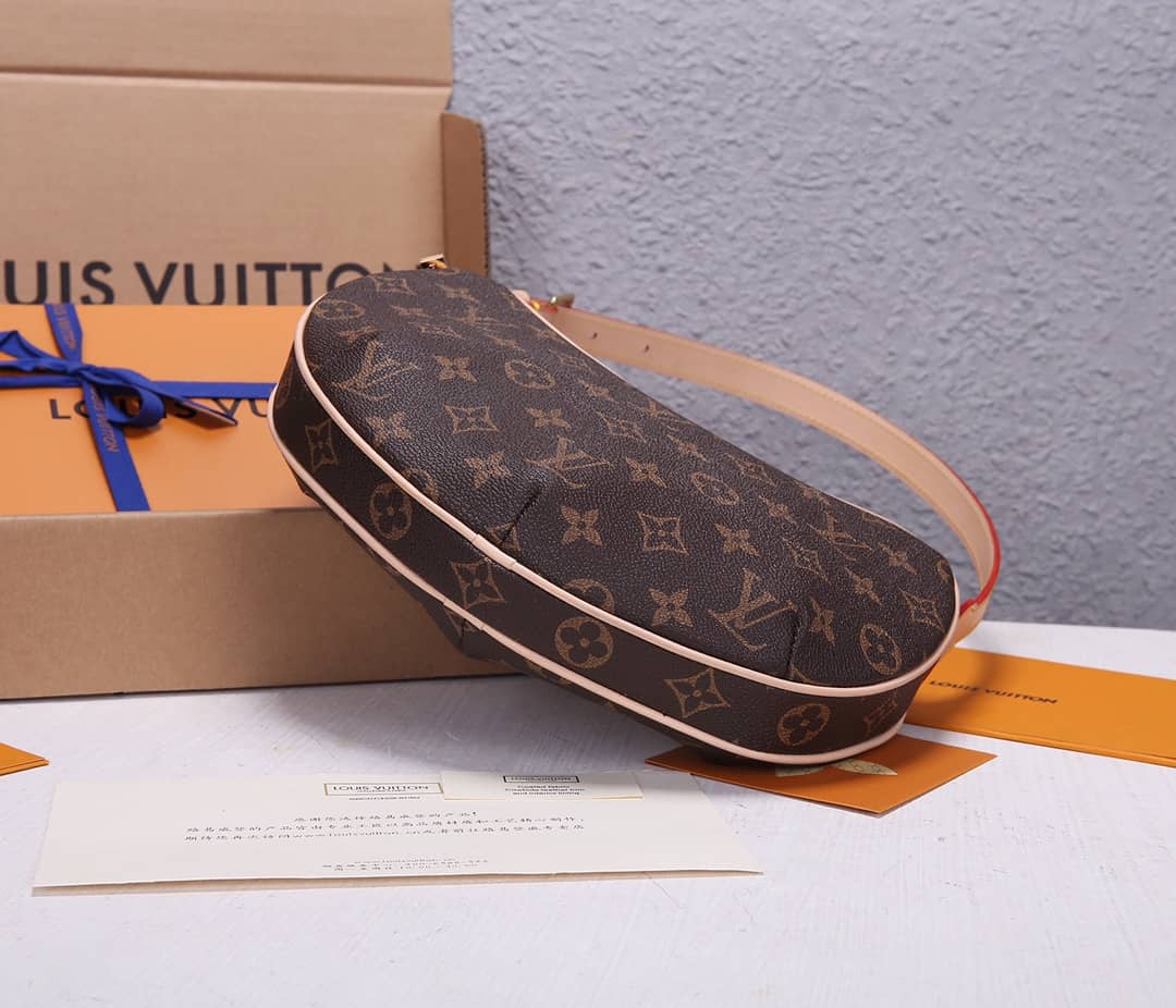 L0vis Vvtt0n Monogram Croissant GM Replica Shoulder Bag M51511
