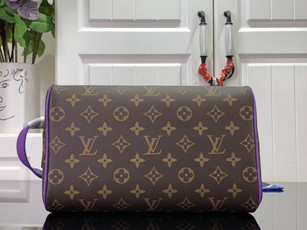 L0vis Vvtt0n Dopp Kit Monogram Canvas Toilet Pouch M46253 Replica