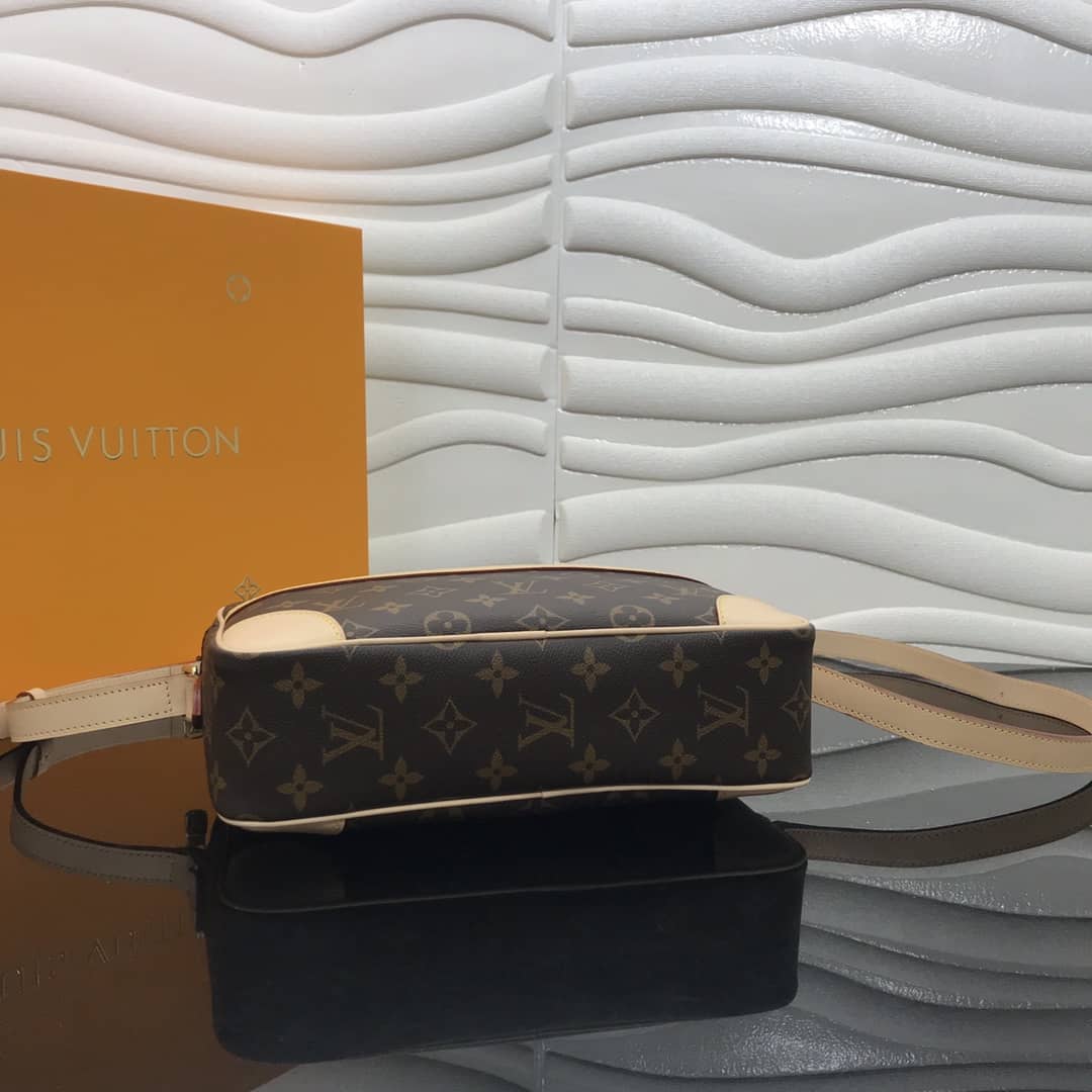 L0vis Vvtt0n Monogram Trocadero 27 Replica Shoulder Bag M51274