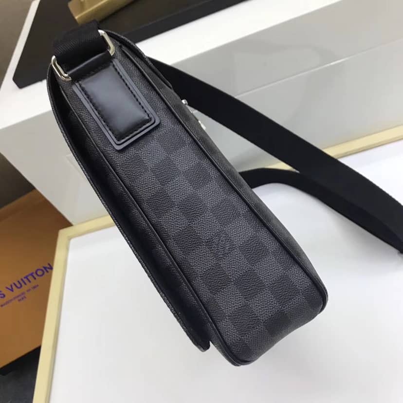 L0vis Vvtt0n Damier Graphite District MM Shoulder Bag Replica N41272