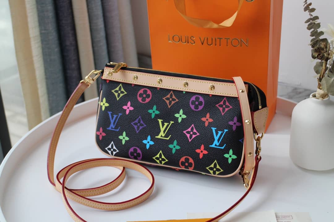 L0vis Vvtt0n Pochette Dupe Monogram Multi Accessoires Replica Pouch Black M92649