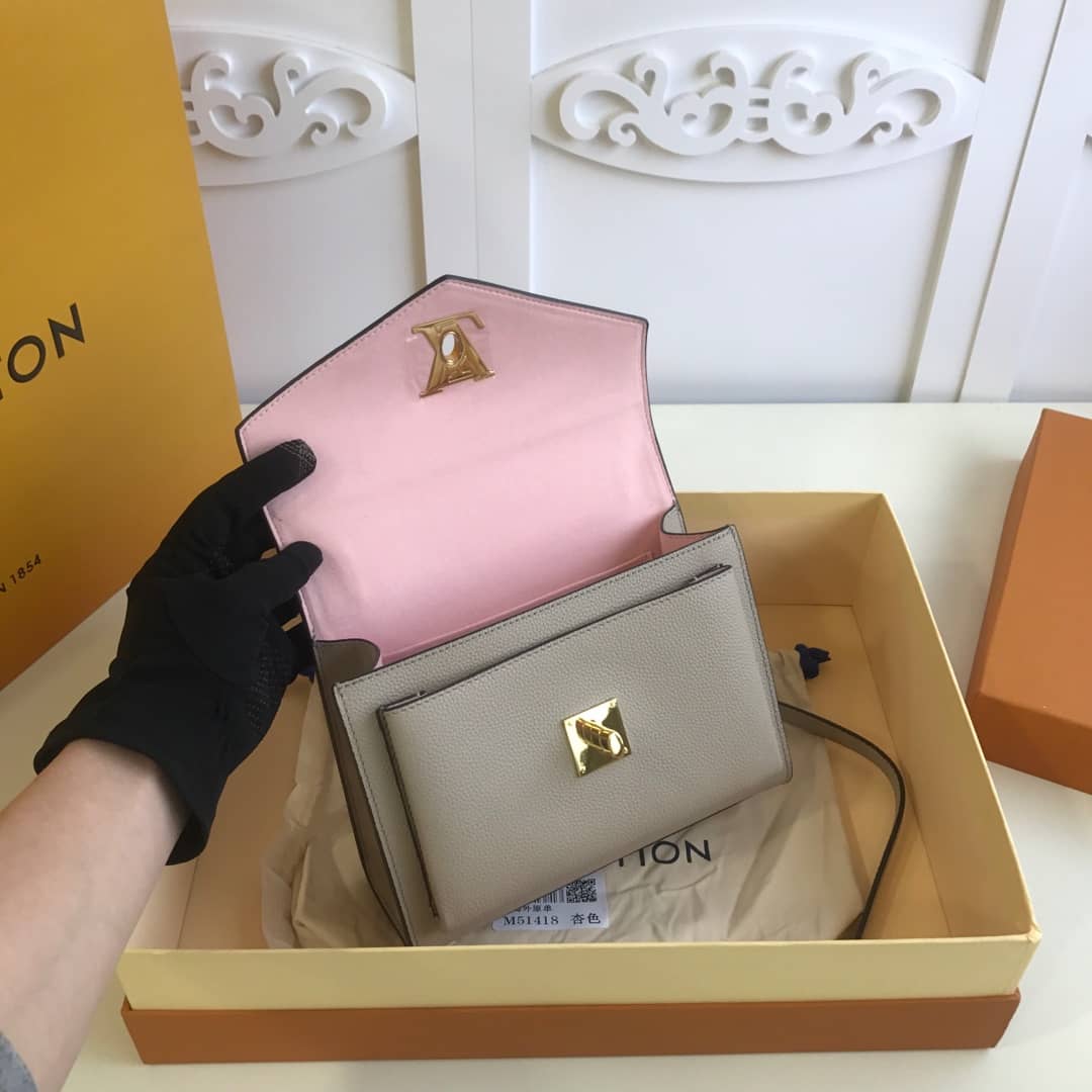 L0vis Vvtt0n MyLockMe BB Calf Chain Replica Shoulder Bag Apricot M51418