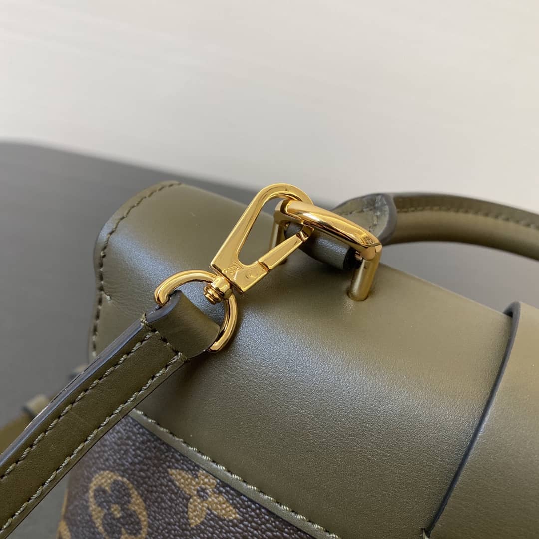 L0vis Vvtt0n Monogram Canvas Locky BB Bag Replica Green M44321