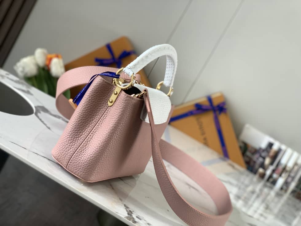 L0vis Vvtt0n Galet Capucines Mini Bag
