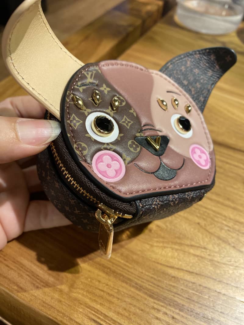 LV Bag Charm Dupe Puppy S*pple Key Holder Hat Box M80254(ColaReps)