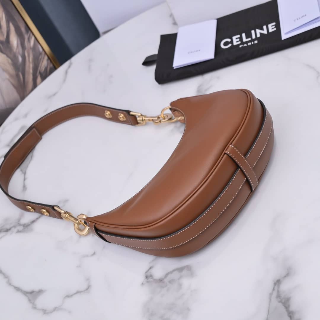 Ce1i*e Ava Calfskin Hobo Replica Bag