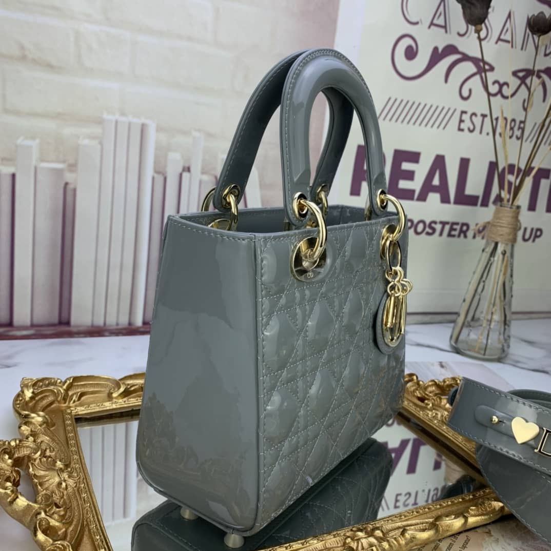 Chr1st1an D10r Lady D10r 20CM Replica Bag