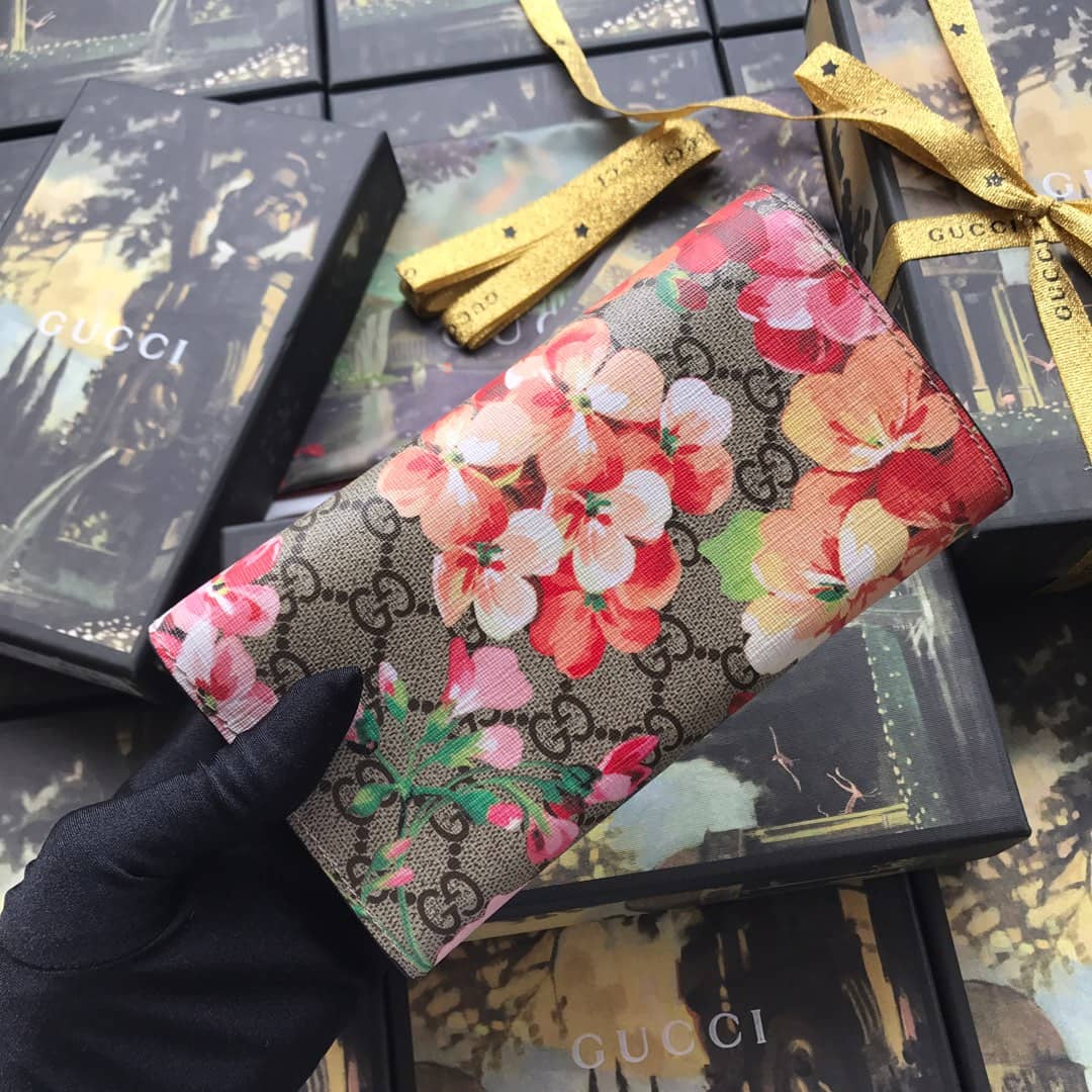 Gvc*1 Bloom Dupes Continental Wallet 404070