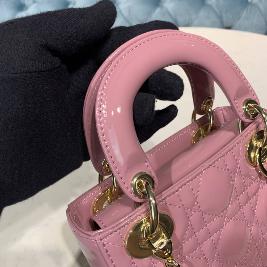 Chr1st1an D10r Lady D10r 17CM Replica Bag