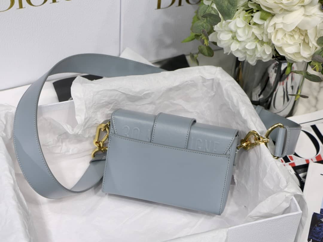 Chr1st1an D10r Montaigne Replica Bag