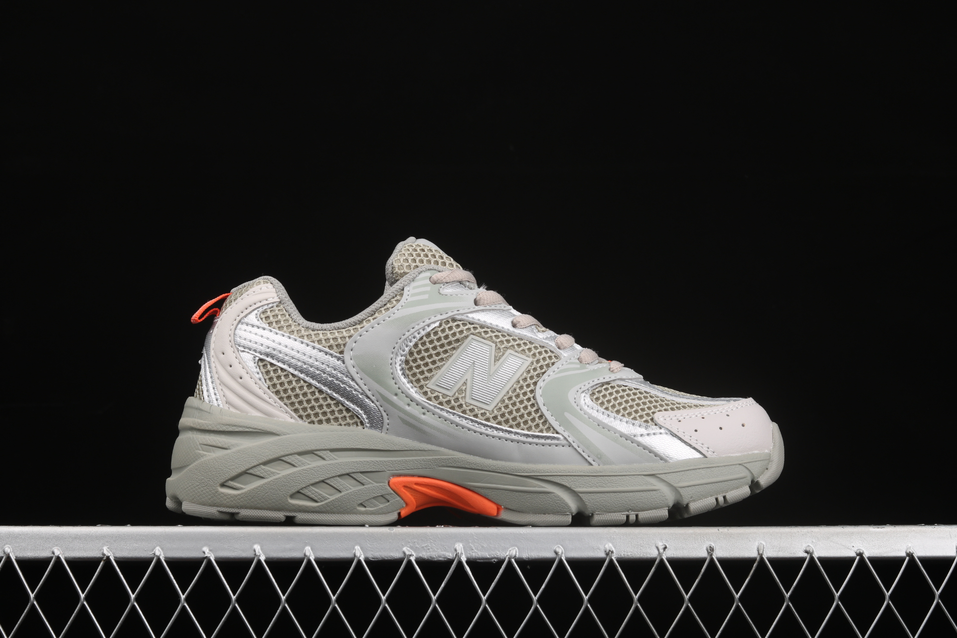 530  Utility Pack-Grey  MR530ASA