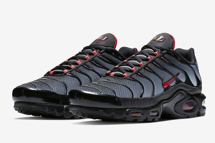 Air Max Plus Black Gradient Red CI2299-001