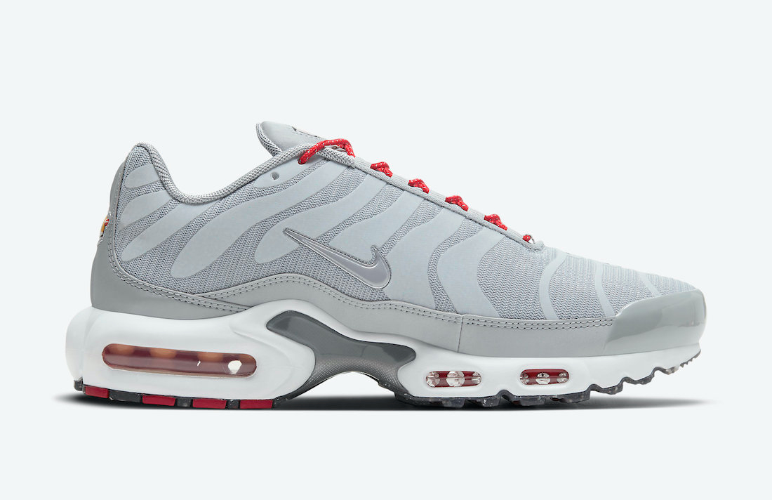 Air Max Plus Light Smoke Grey Red DD7112-001