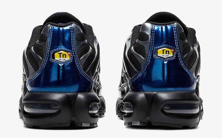 Air Max Plus Black Metallic CW2646-001
