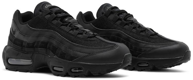Air Max 95 Essential Triple Black CI3705-001