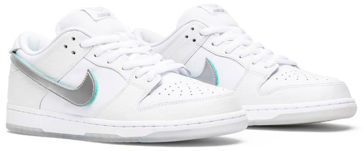 D1am0nd S*pply Co. x Dunk Low Pro SB White D1am0nd BV1310-100