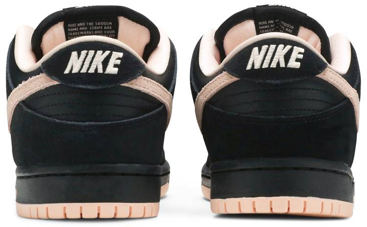 Dunk Low SB Black Coral BQ6817-003
