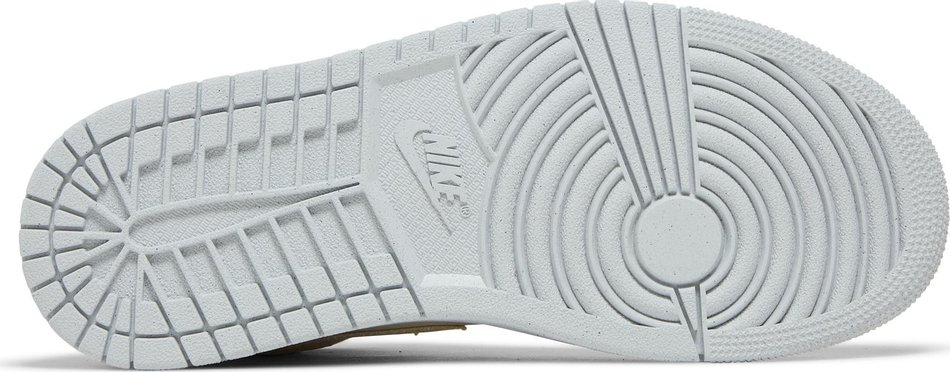 Wmns Air Jordan 1 Mid SE Sanddrift DM9126-104