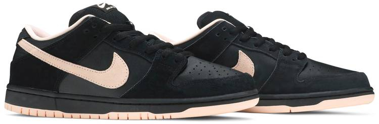 Dunk Low SB Black Coral BQ6817-003